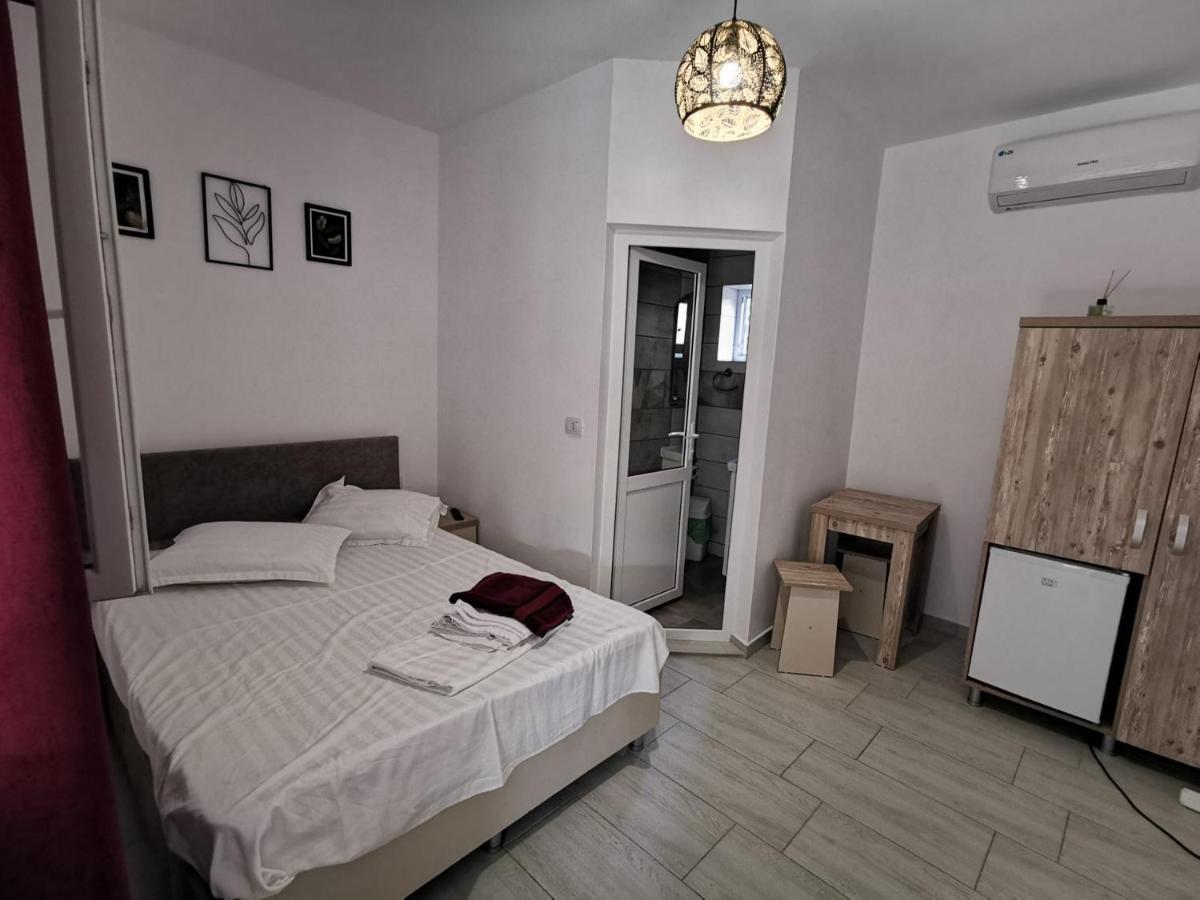 Zapp House Hotell Costinesti Eksteriør bilde