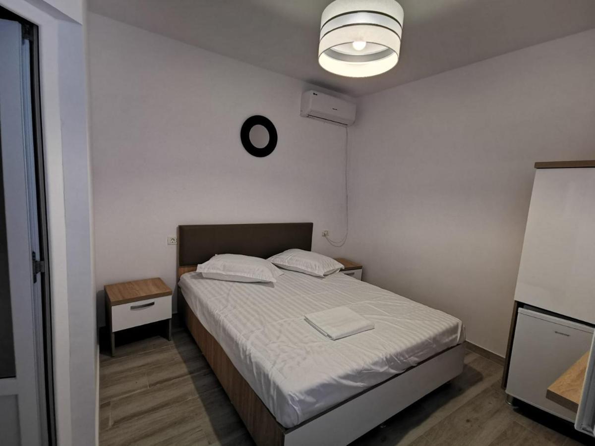 Zapp House Hotell Costinesti Eksteriør bilde